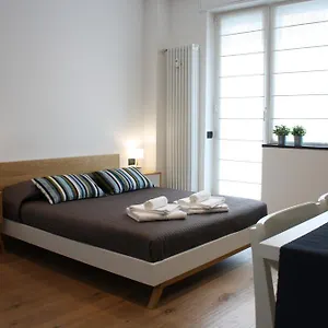 https://milano-navigli-apartment-via-tortona.it-lombardy.com